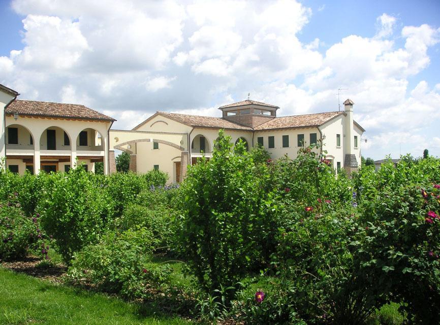 Agriturismo Due Torri モンテベッルーナ エクステリア 写真